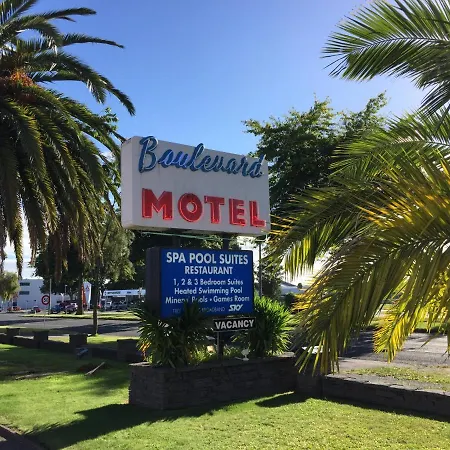 Boulevard Motel