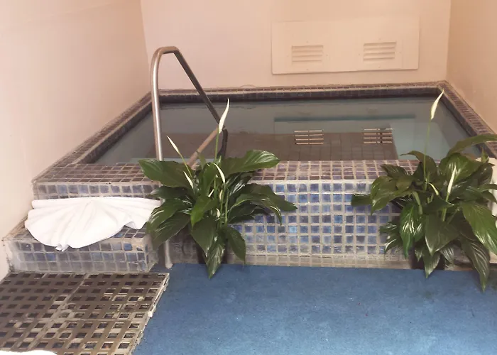 Boulevard Motel 3*