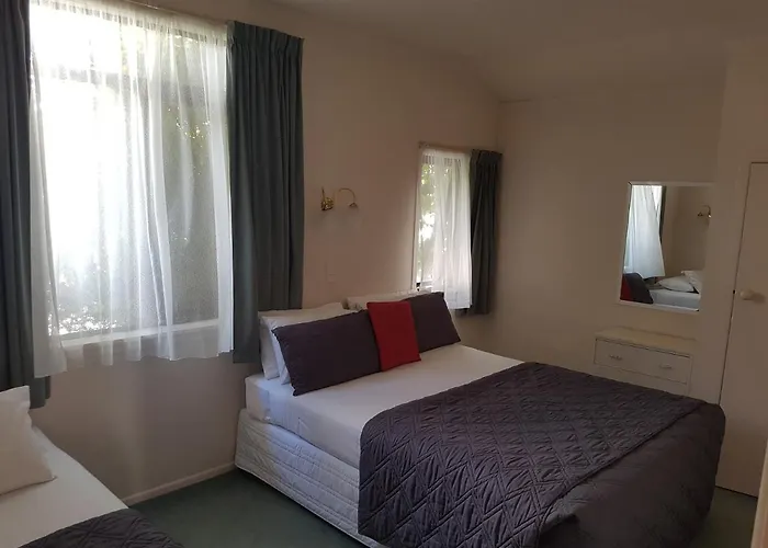 Boulevard Motel